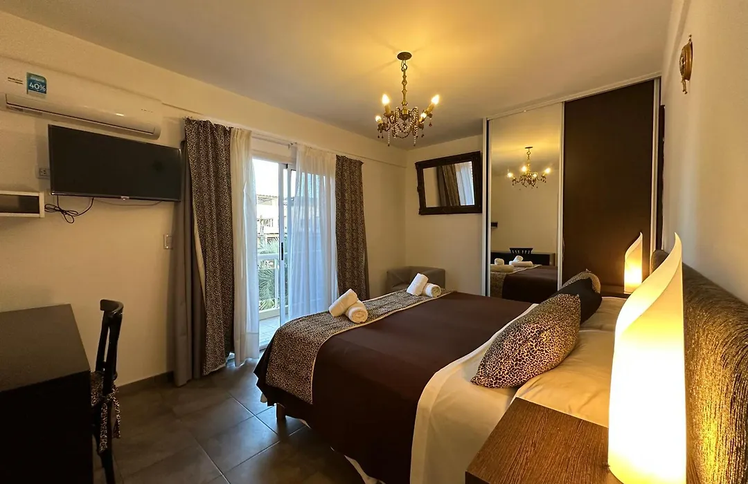 Apart & Hotel Neptuno-1